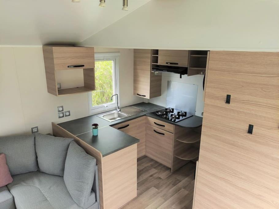 Modern On Side Holiday home